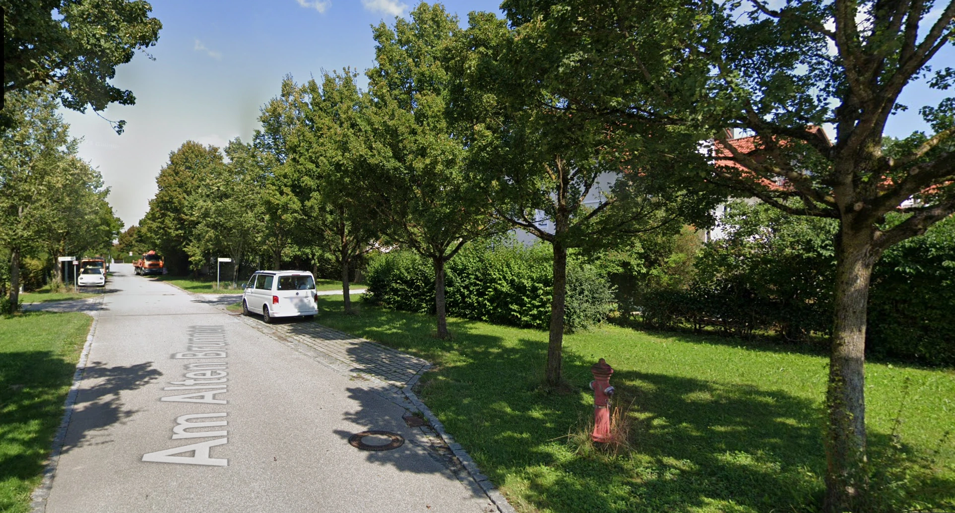 Google Street View Foto der Wohnsiedlung "Am alten Brunnen" in Forstern, 2026